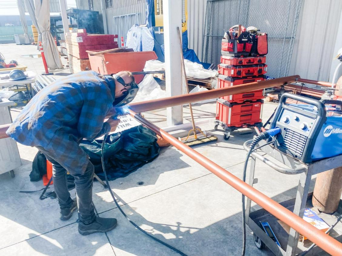Welding big gate